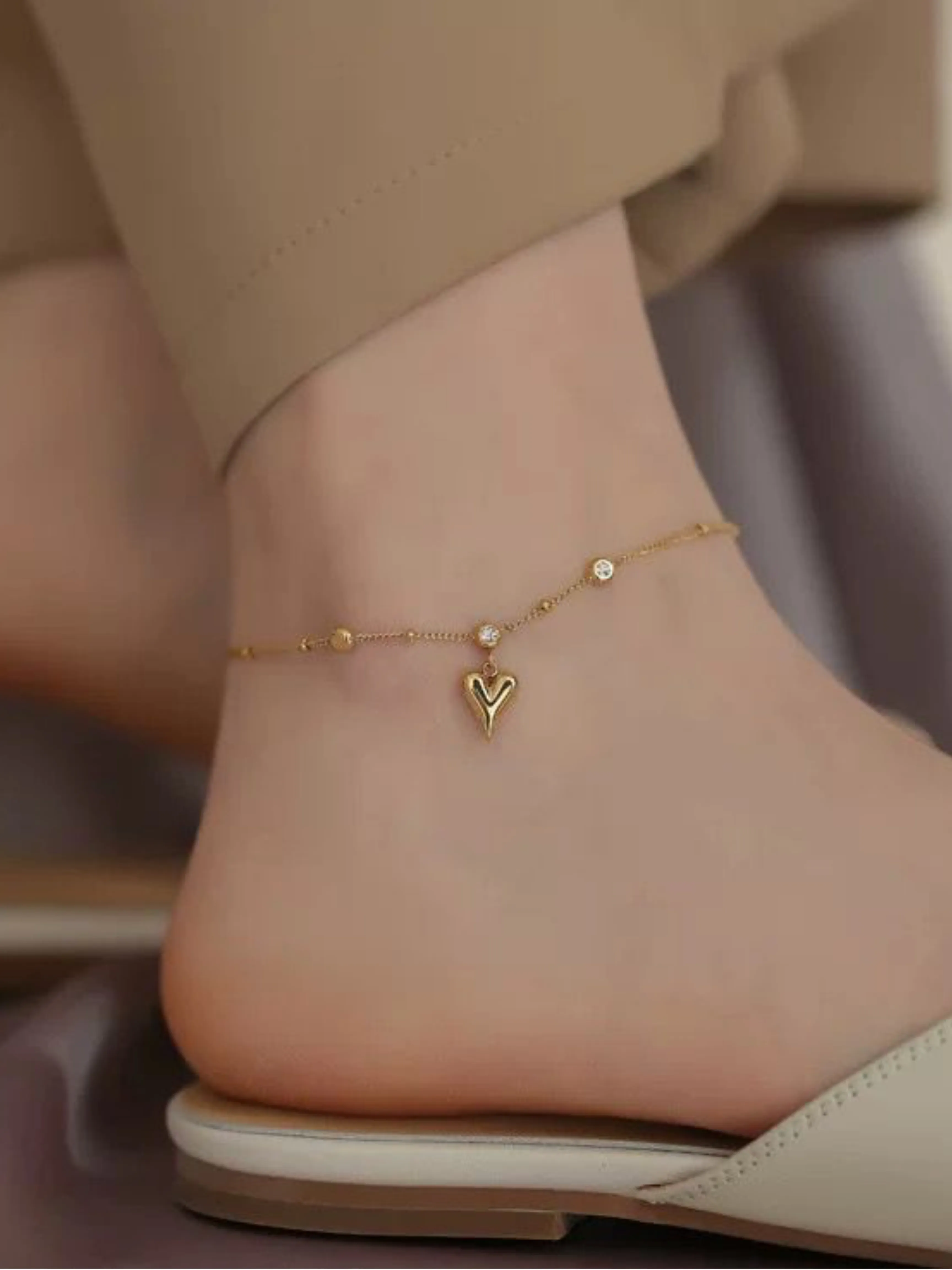 Heart Charm Diamonds Chain Anklet