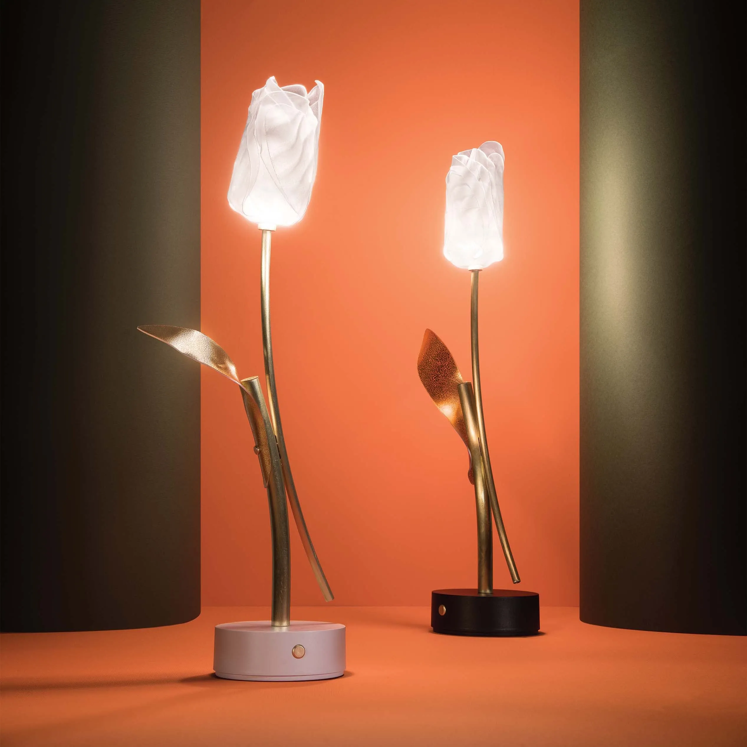 Tulip Portable LED Table Lamp